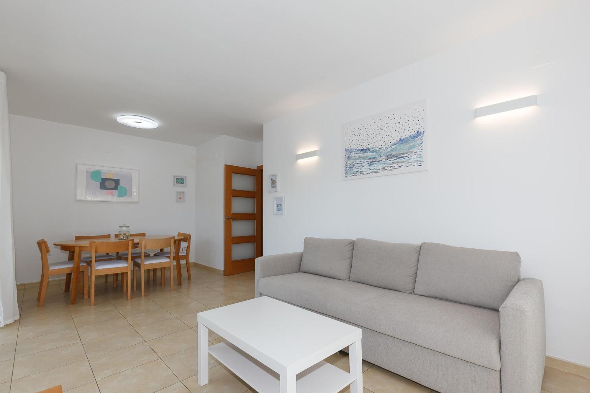 Uhc Els Pins Apartments Салоу Екстериор снимка