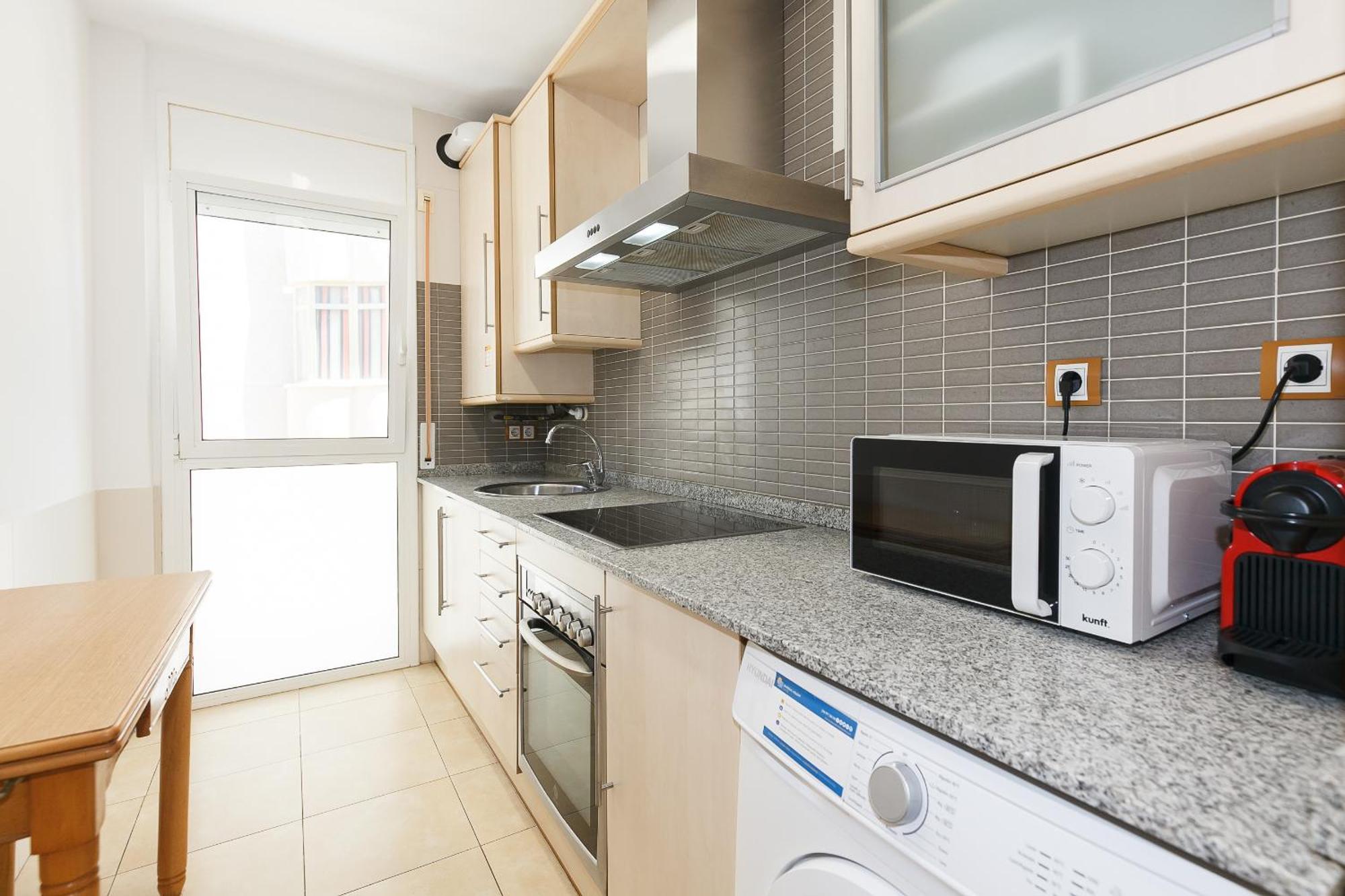 Uhc Els Pins Apartments Салоу Екстериор снимка