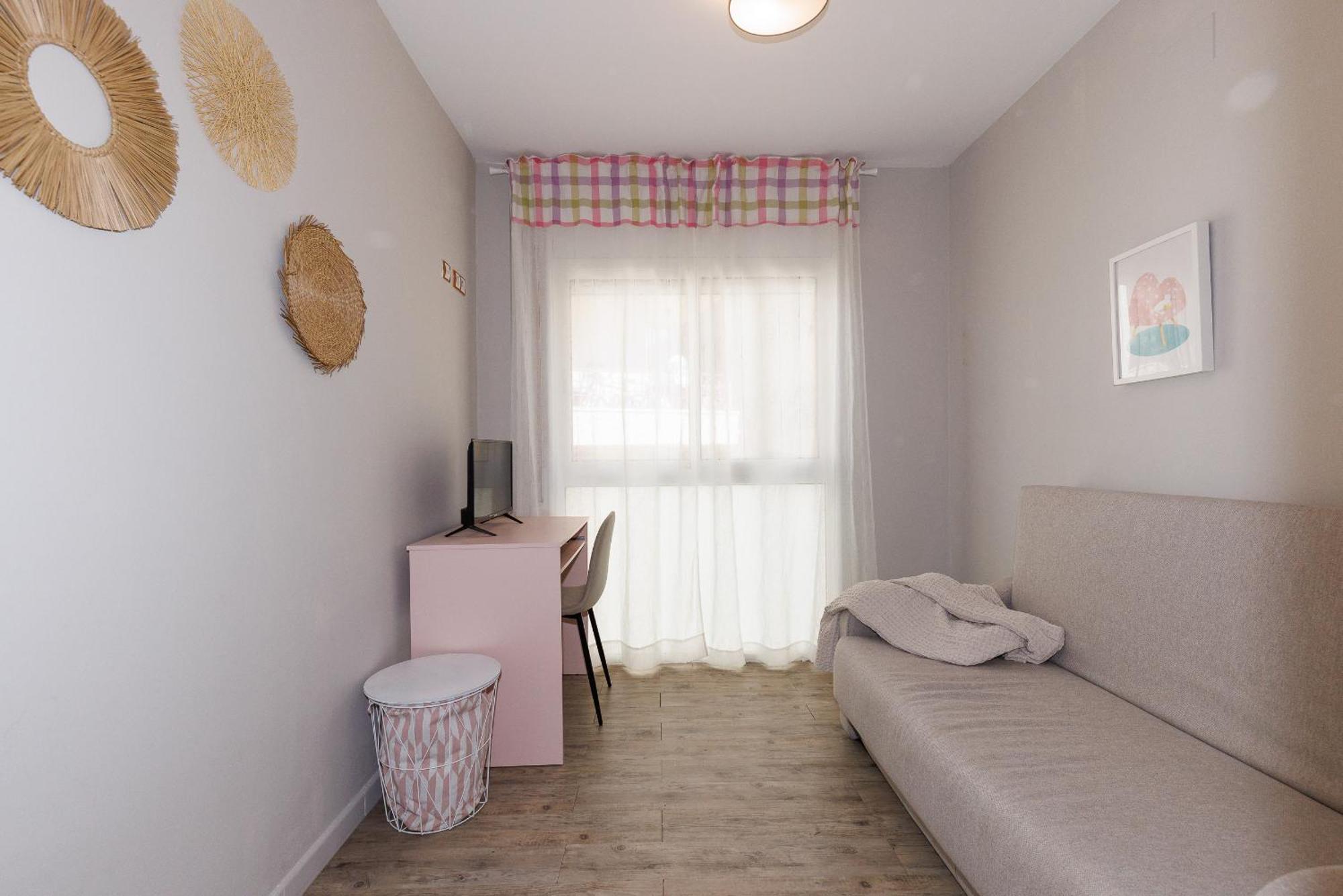 Uhc Els Pins Apartments Салоу Екстериор снимка