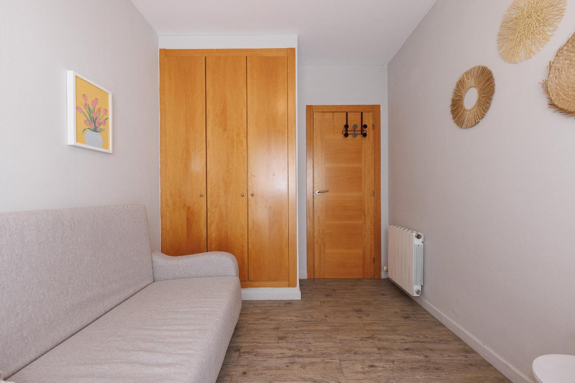Uhc Els Pins Apartments Салоу Екстериор снимка